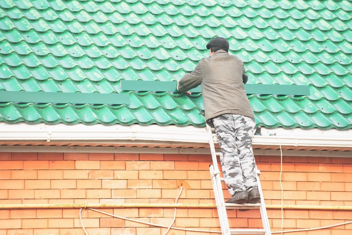 Roof Repointing, Rebedding and Roof Painting