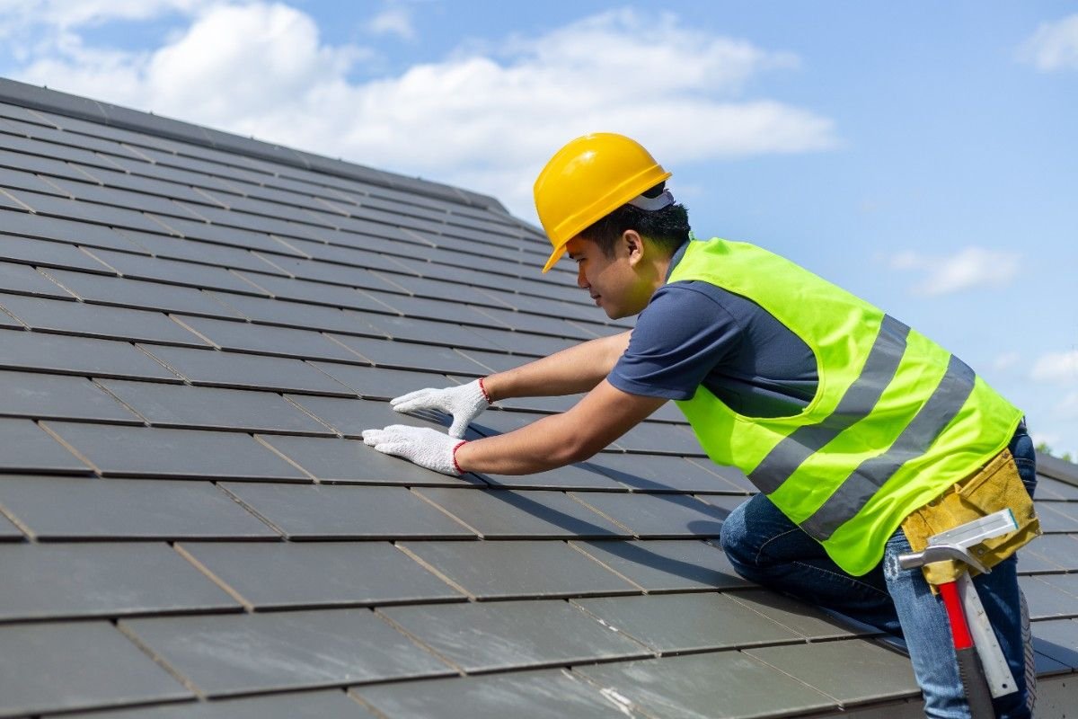 Roofing Specialist